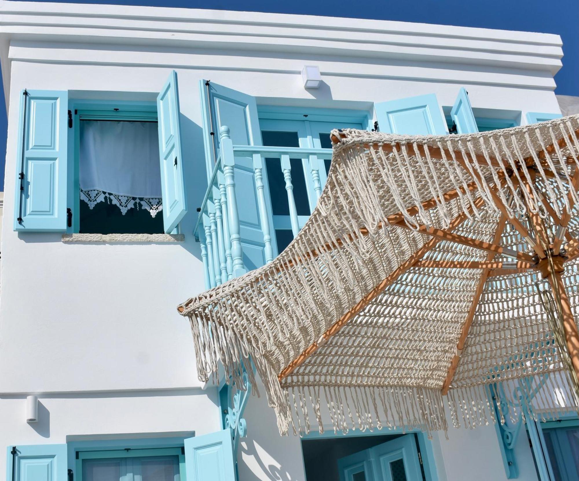 Salt Retreat - Seafront Villa Chalki Town Esterno foto